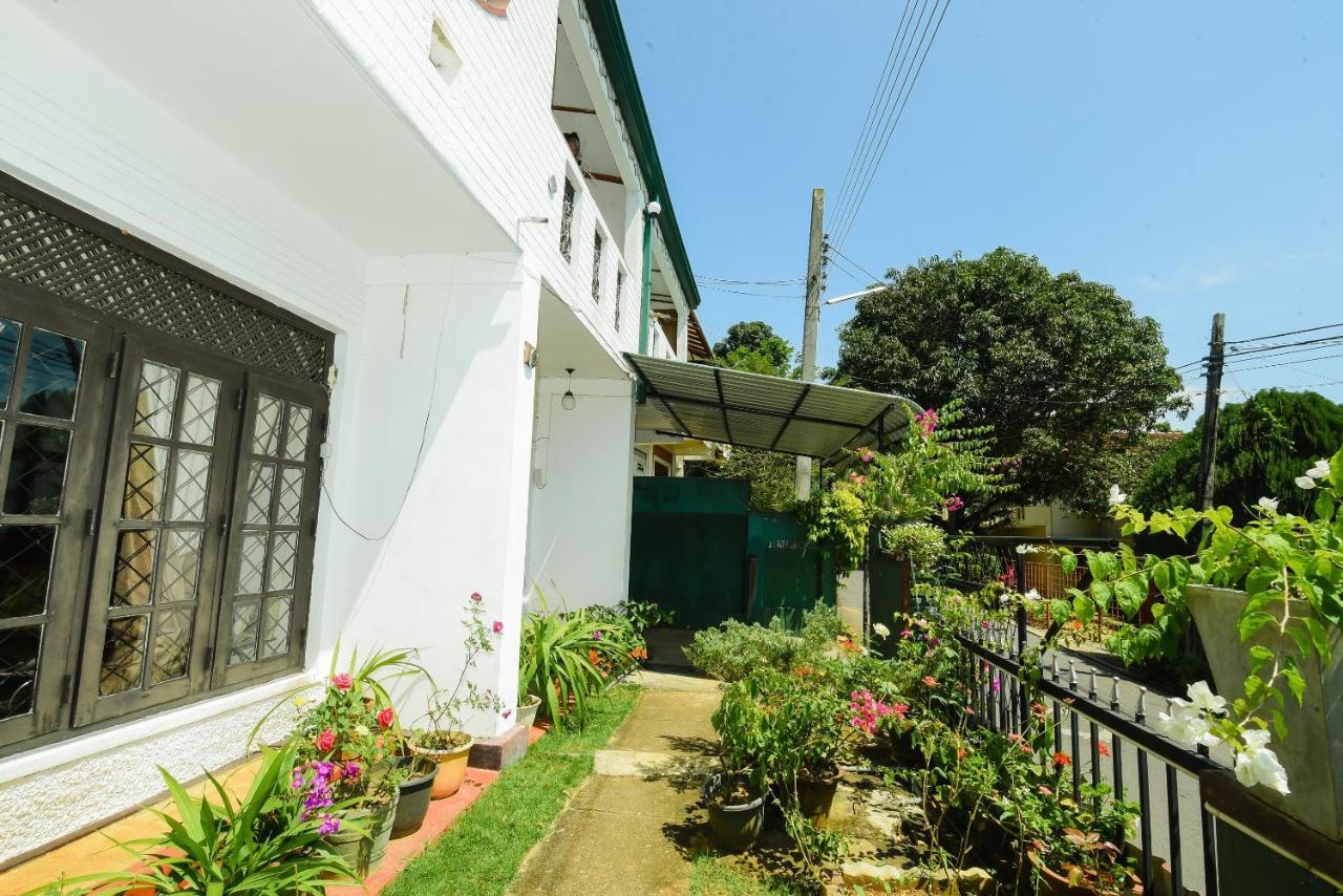 Amigo'S Home Stay Kandy Ngoại thất bức ảnh